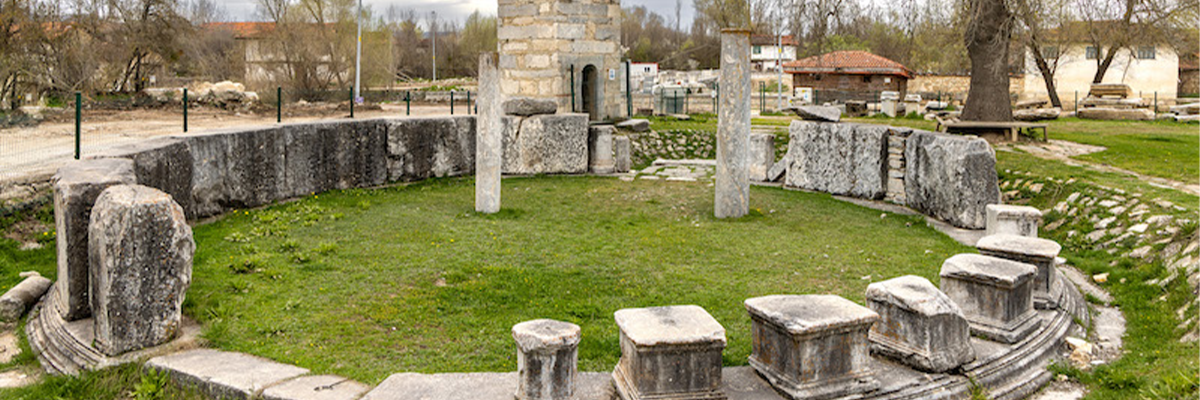 Çavdarhisar Aizanoi and the World's First Stock Exchange: Discovering the Economic Heritage
